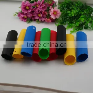 Wholesale Kitchen Tools Silicone Garlic Press Garlic Tube Roller thumbnail-6