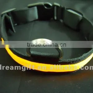 2014 0.89USD/pcs 2014 New Led DOG Collar LED Pet Collar 4 SIZE Glow in Night Collar Hotsale Pet Products Cheapest Price Fashion thumbnail-1
