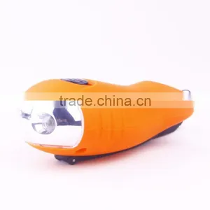 China Wholesale High Quality Hand Crank Generator Hand Dynamo Flashlight thumbnail-4