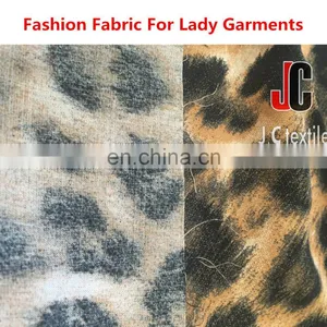 Rayon Fabric Importers Raw Material Gold Print Design 100% Rayon Silk Soft Poplin Printed Fabric thumbnail-5
