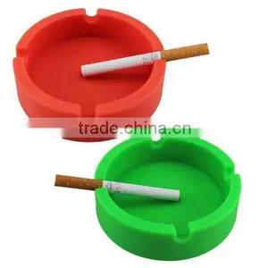 HuiZhou Youngsilicone Hottest Sale Ashtray Wholesale Silicone Square Cendrier Portable Cigar Ashtray thumbnail-4