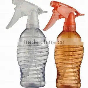 Plastic Trigger Spray Bottle thumbnail-1