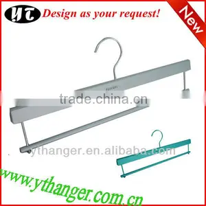 WP-20 Wooden Bottom Hanger Wholesale thumbnail-1