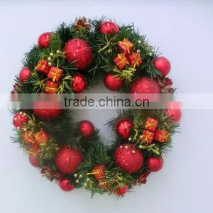 Green Decorative Garland and Flowers thumbnail-5