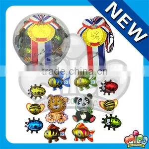 Chocolate Medal With Animal Shaped Chocolate thumbnail-1