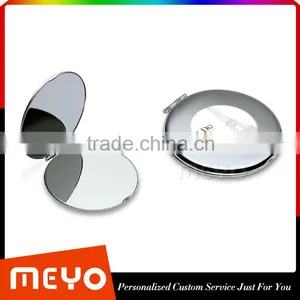 Classic Folding Metal Reflected Rounded Makeup Mirror thumbnail-4