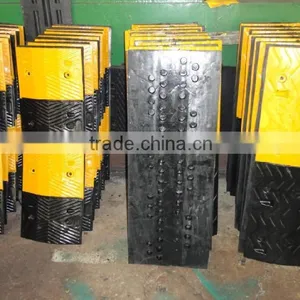 China Market Wholesale Safety Equipment Rubber Cable Hump thumbnail-2