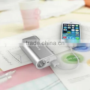 Smart Power Bank With 10,400mAh Capacity for Mobile Phone(M322) thumbnail-1