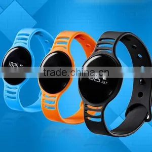 Popular Silicone Sports Pedometer Smart Bracelet With Bluetooth thumbnail-5