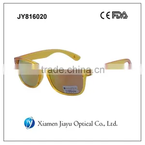 Yellow Unisex Fashion Polycarbonate Sunglasses thumbnail-1