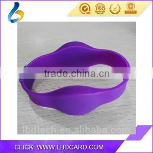 Hot Sale RFID Silicone Wristband For Event MIFARE Classic 1K Bracelet thumbnail-1