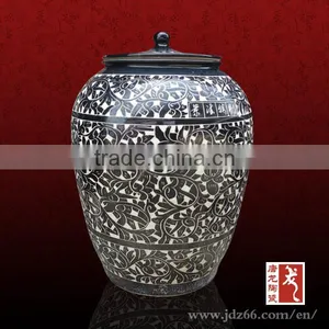 Black Glazed Ceramic Egg Container With Interlock Branch Lotus Decoration thumbnail-1