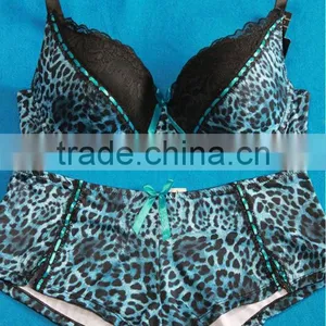 USA Ladies Sexy Panty and Bra Set thumbnail-1