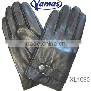 Leather Glove thumbnail-1