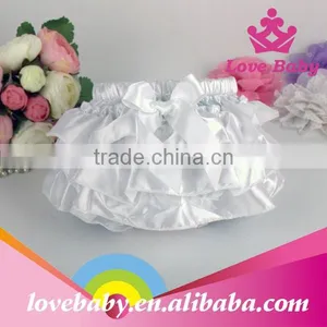 Wholesale Solid Color Baby Bloomers Fashional Satin Bloomers With Butterfly Knot thumbnail-2