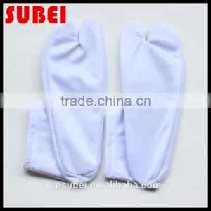 Japanese-style Clogs White Socks, Two Toe Socks thumbnail-1