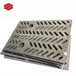 Q345+Chromium Carbide Overlay Wear Resistant Steel Plate thumbnail-1