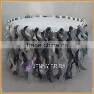TC055B China Wholesale Black and White Ruffles Table Skirting Designs thumbnail-1