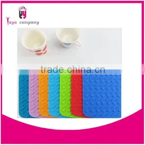 Heat Resistant Silicone Pot Holder for Pot thumbnail-4
