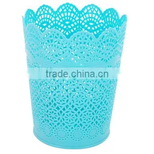 Plastic Kitchen Mini Lace Hollow Out Garage/Trash/Waste Can/Bin/Wastebasket/Storage Barrel thumbnail-2
