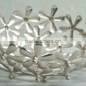 Basket Iron Wire Basket thumbnail-1