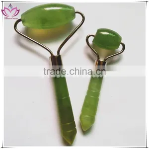Natural Gree Xiuyan Jade Roller Face Massage Roller Jade Face Roller thumbnail-2