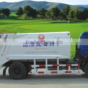 Howo 4X4 Right Hand Garbage Compactor Truck thumbnail-1