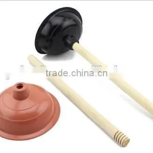 Hot Selling Wooden Handle Rubber Toliet Sucker thumbnail-4