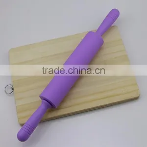 Kitchen Food Grade Silicone Flour Rolling Stick thumbnail-5