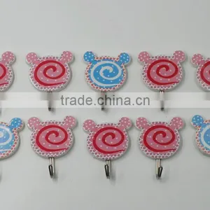 10pcs 2 Colors Cartoon Adhesive Hanging Plastic Hooks thumbnail-1
