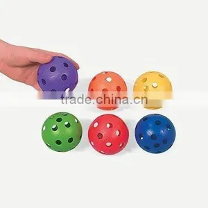 Easy Toss Plastic Baseballs thumbnail-1