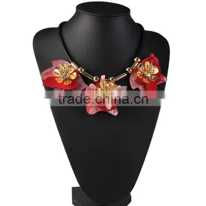 2016 New Design Arcylic Flowers Pendant Necklace for Girls Accessories thumbnail-1