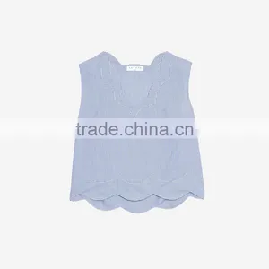 Striped Cotton Top With Wave Cut V-neck and Hem Sleeveless Shirt Tank Tops thumbnail-6
