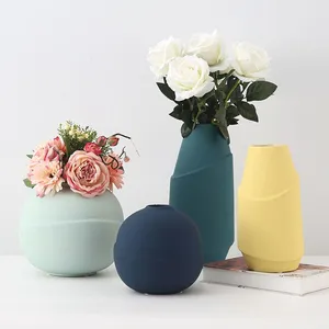 Flower Arrangement Table Decoration Round Ceramic Vase For Wine Cabinet thumbnail-2