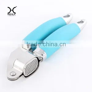 Stainless Steel Garlic Press With ABS +TPR Handle thumbnail-1