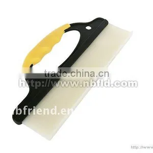 Window Squeegee With Mini Handle thumbnail-1