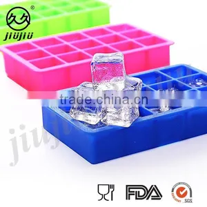 Silicone Ice Cube Tray thumbnail-1