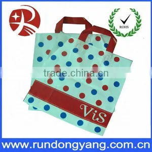 Comfortable Convenient Plastic Shopping Bag With Handle thumbnail-1