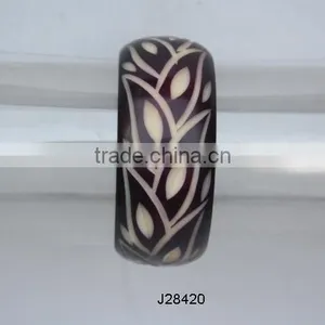 Leaf Curving Work Resin Bracelet Available Other Patterns and Colours thumbnail-1