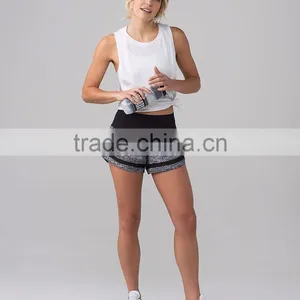 MGOO Popular Latest Design Women Shorts Elastic Waist Running Wear Sport Pants With Streamlined Pocket thumbnail-3