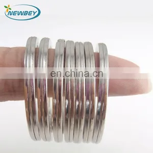 High Quality Metal Carabiner Keyrings Split Rings MKP in 38mm thumbnail-1