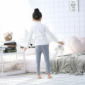 Wholesale Spring Soft Material Children Leggings Warm Knitted Leggings For Girls Kids thumbnail-3