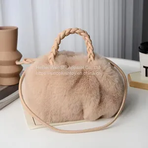 011 New Autumn and Winter Plush Bag Lady Handbag Clouds Cute Temperament Commuter Boudoir Bag thumbnail-3
