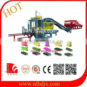 High Quality Cement/Concrete Block Making Machine thumbnail-1