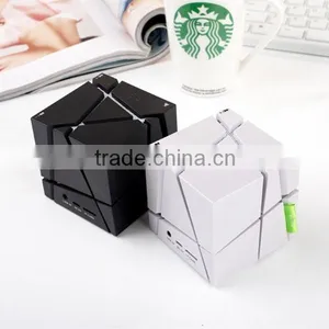 Manufacturer Promotion Gift Portable Mini Snowman Bluetooth Speaker thumbnail-4