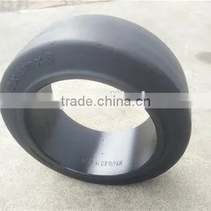 Hot Sales High Quality Press-on Solid Tire Smooth Tread15x5x11.25 From China Factory thumbnail-4