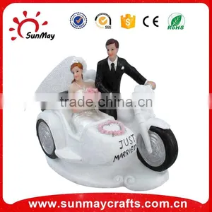Customized Couple Unique Wedding Souvenirs thumbnail-5