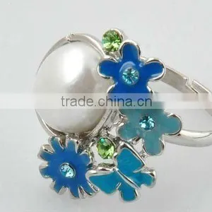 Fashion Crystal Rings, Fashion Pearl Rings, Elegant Flower Rings for Woman thumbnail-1
