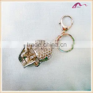 Custom Metal Crystal Skull Shape Keychain For Men thumbnail-2