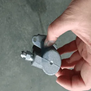 Brake Master Cylinder 357721261A Auto Brake Cylinder for Classic Car Spare Parts thumbnail-4
